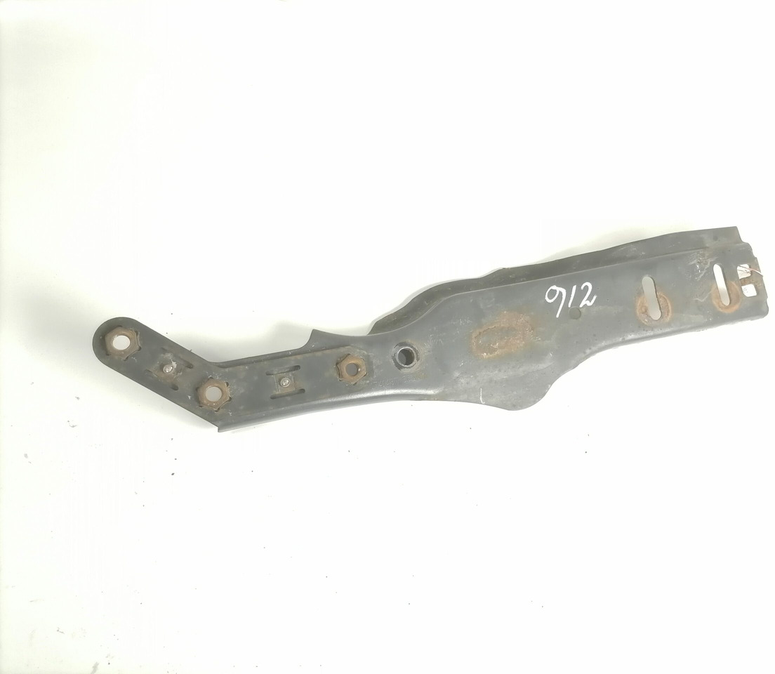 Scania Muffler carrier 1741487 - كاتم الصوت - شاحنة: صورة 1 Scania Muffler carrier 1741487 - كاتم الصوت - شاحنة: صورة 1
