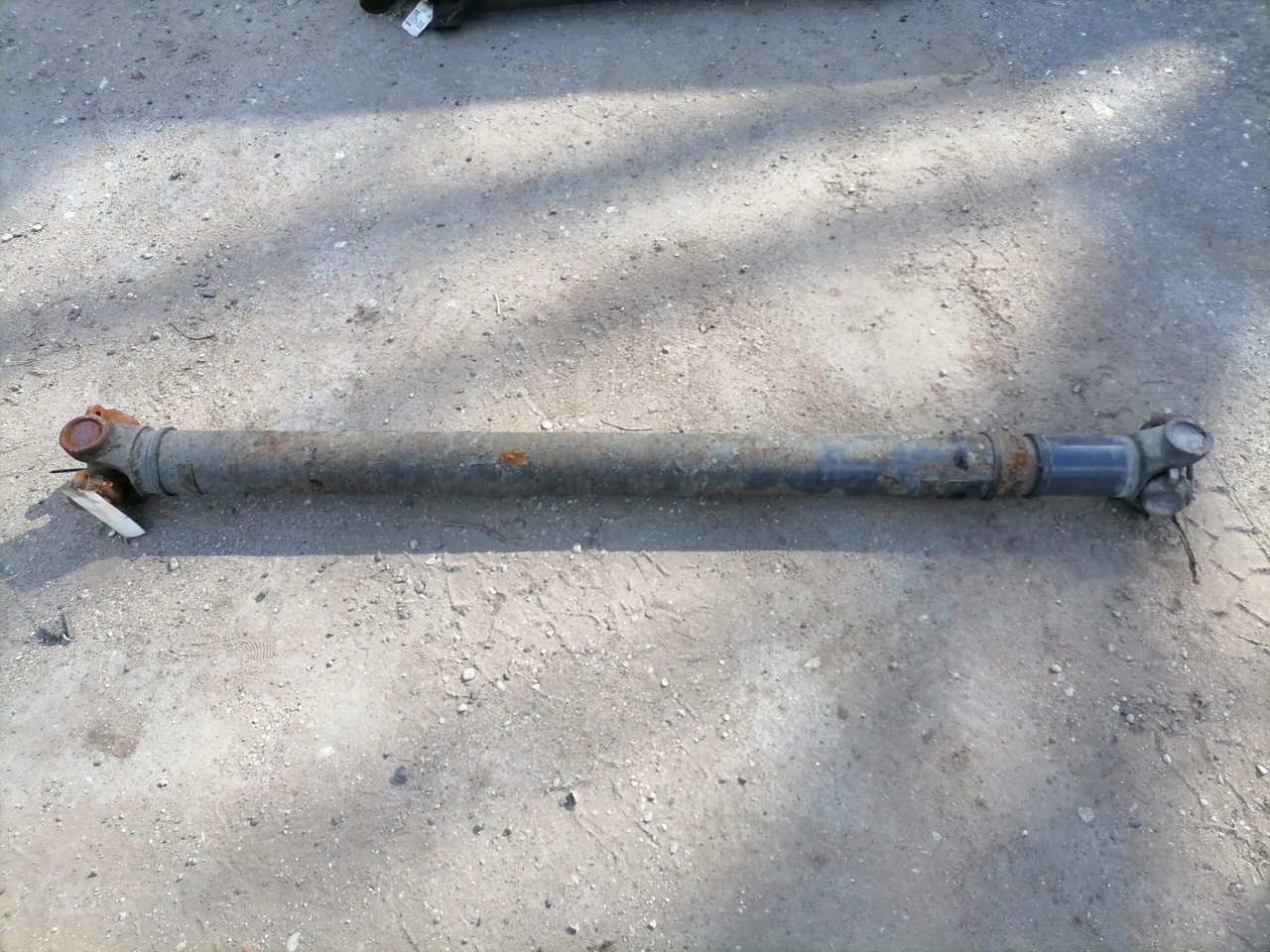 Scania Propeller shaft 1758616 - عمود الكردان - شاحنة: صورة 2 Scania Propeller shaft 1758616 - عمود الكردان - شاحنة: صورة 2