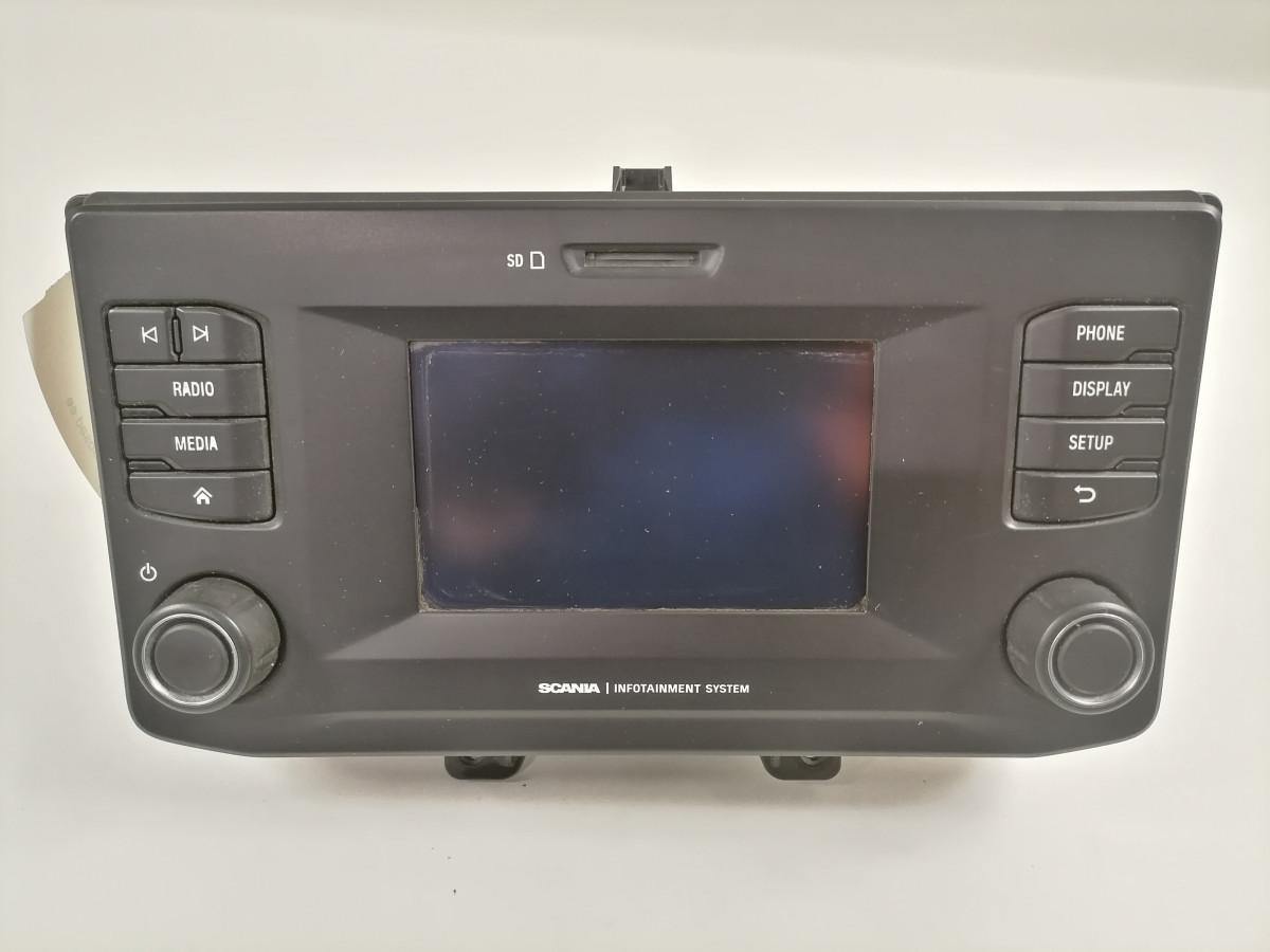 Scania Raadio 2906950 - النظام الكهربائي - شاحنة: صورة 2 Scania Raadio 2906950 - النظام الكهربائي - شاحنة: صورة 2