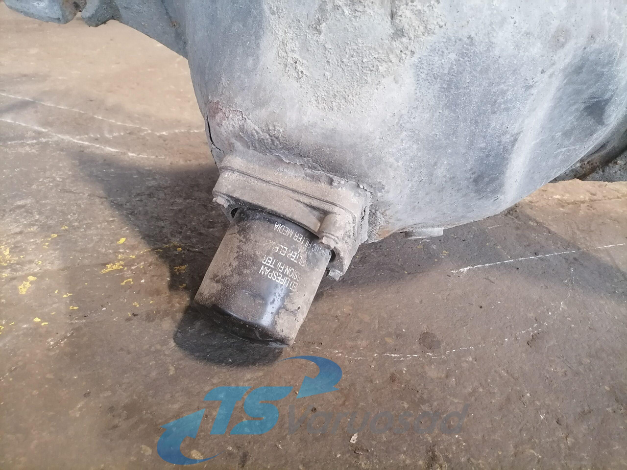 Scania Rear axel housing 1733934 - المحور و قطع الغيار - شاحنة: صورة 4 Scania Rear axel housing 1733934 - المحور و قطع الغيار - شاحنة: صورة 4
