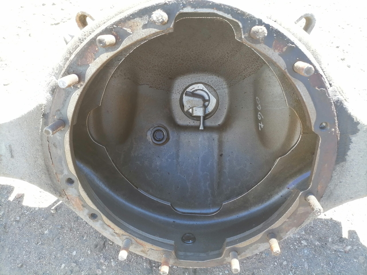 Scania Rear axel housing ADA1100 - المحور و قطع الغيار - شاحنة: صورة 3 Scania Rear axel housing ADA1100 - المحور و قطع الغيار - شاحنة: صورة 3
