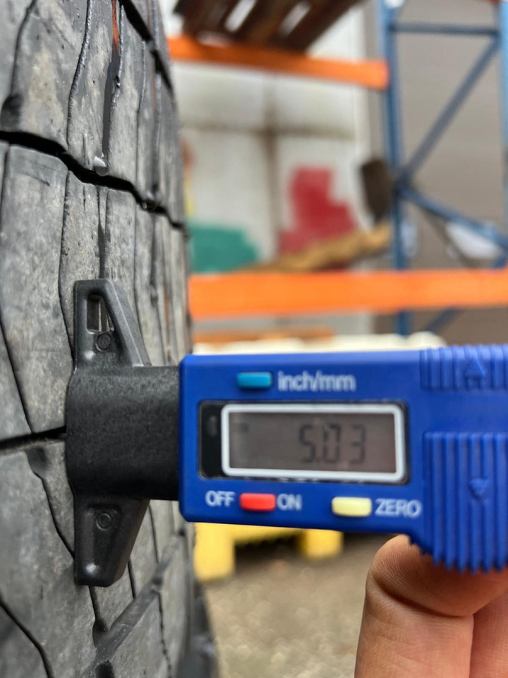 Scania Rehvid + veljed 315/70R22.5 31570R225 - الإطارات والجنوط - شاحنة: صورة 4 Scania Rehvid + veljed 315/70R22.5 31570R225 - الإطارات والجنوط - شاحنة: صورة 4