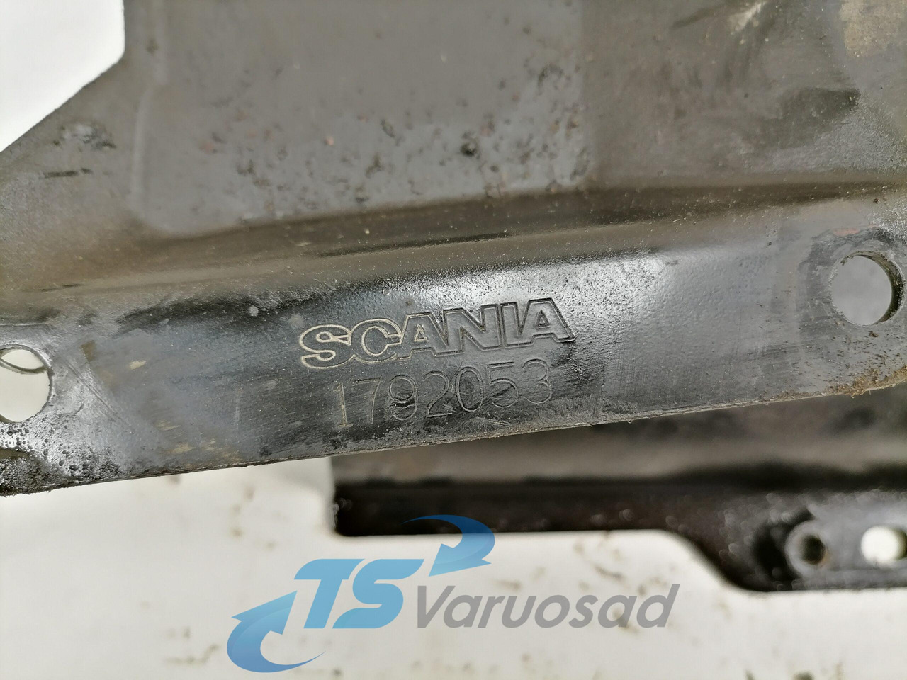 Scania Roolisüsteemi õlimahuti kandur 1792053 - خرطوم التوجيه - شاحنة: صورة 2 Scania Roolisüsteemi õlimahuti kandur 1792053 - خرطوم التوجيه - شاحنة: صورة 2