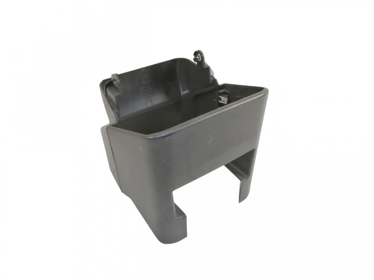 Scania Salongi plastik 2087008 - قطع غيار عامة - شاحنة: صورة 1 Scania Salongi plastik 2087008 - قطع غيار عامة - شاحنة: صورة 1