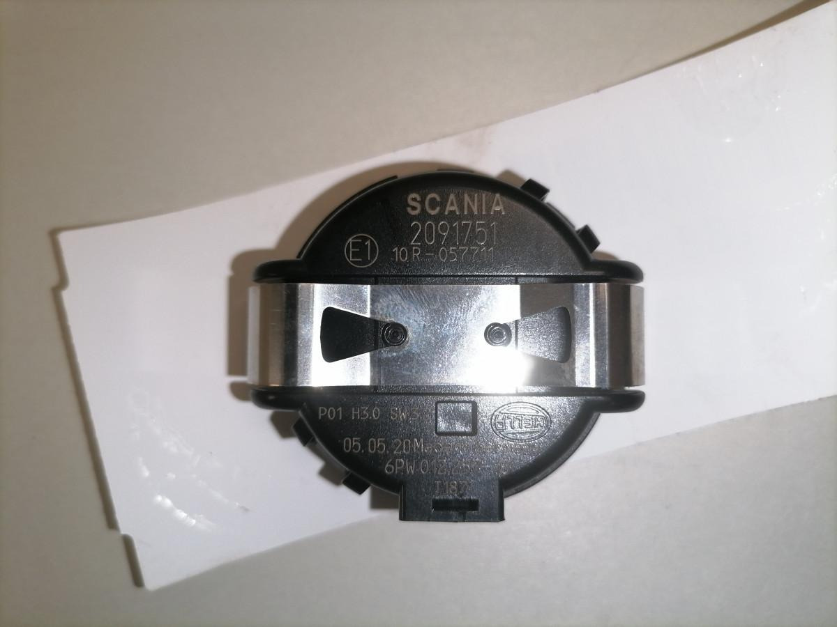 Scania Vihmasensor 2091751 - وحدة تحكم الكتروني - شاحنة: صورة 3 Scania Vihmasensor 2091751 - وحدة تحكم الكتروني - شاحنة: صورة 3