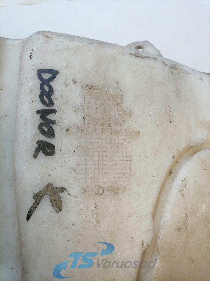 Scania Windscreen washer fluid tank 1772662 - مساحة الزجاج الأمامي - شاحنة: صورة 3 Scania Windscreen washer fluid tank 1772662 - مساحة الزجاج الأمامي - شاحنة: صورة 3