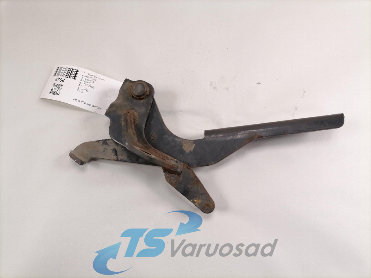 Scania lower grille carrier hinge 1852102 - شبكة أمامية - شاحنة: صورة 2 Scania lower grille carrier hinge 1852102 - شبكة أمامية - شاحنة: صورة 2