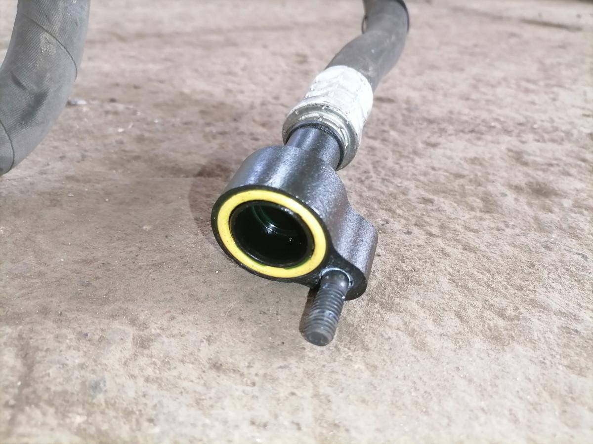 Volvo A/C pipe 82401758 - تدفئة/ تهوية - شاحنة: صورة 4 Volvo A/C pipe 82401758 - تدفئة/ تهوية - شاحنة: صورة 4