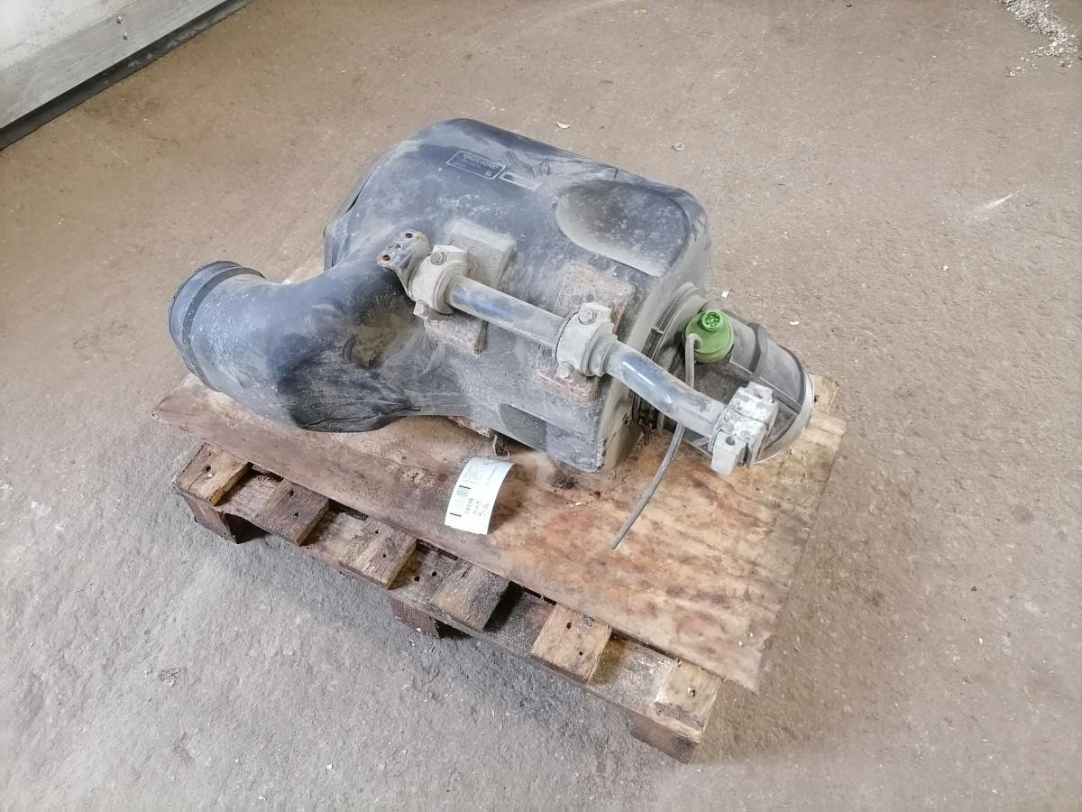 Volvo Air filter housing 20859974 - نظام سحب الهواء - شاحنة: صورة 5 Volvo Air filter housing 20859974 - نظام سحب الهواء - شاحنة: صورة 5