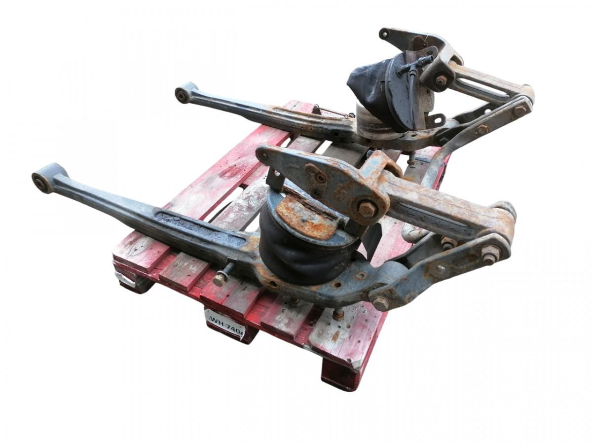 Volvo Air spring bracket 82054188 - تعليق هوائي - شاحنة: صورة 1 Volvo Air spring bracket 82054188 - تعليق هوائي - شاحنة: صورة 1