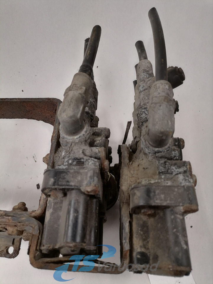 Volvo Air suspension control valve, ECAS 20514449 - صمام الفرامل - شاحنة: صورة 3 Volvo Air suspension control valve, ECAS 20514449 - صمام الفرامل - شاحنة: صورة 3