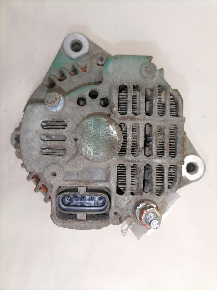 Volvo Alternator 20707050 - مولد كهرباء - شاحنة: صورة 3 Volvo Alternator 20707050 - مولد كهرباء - شاحنة: صورة 3