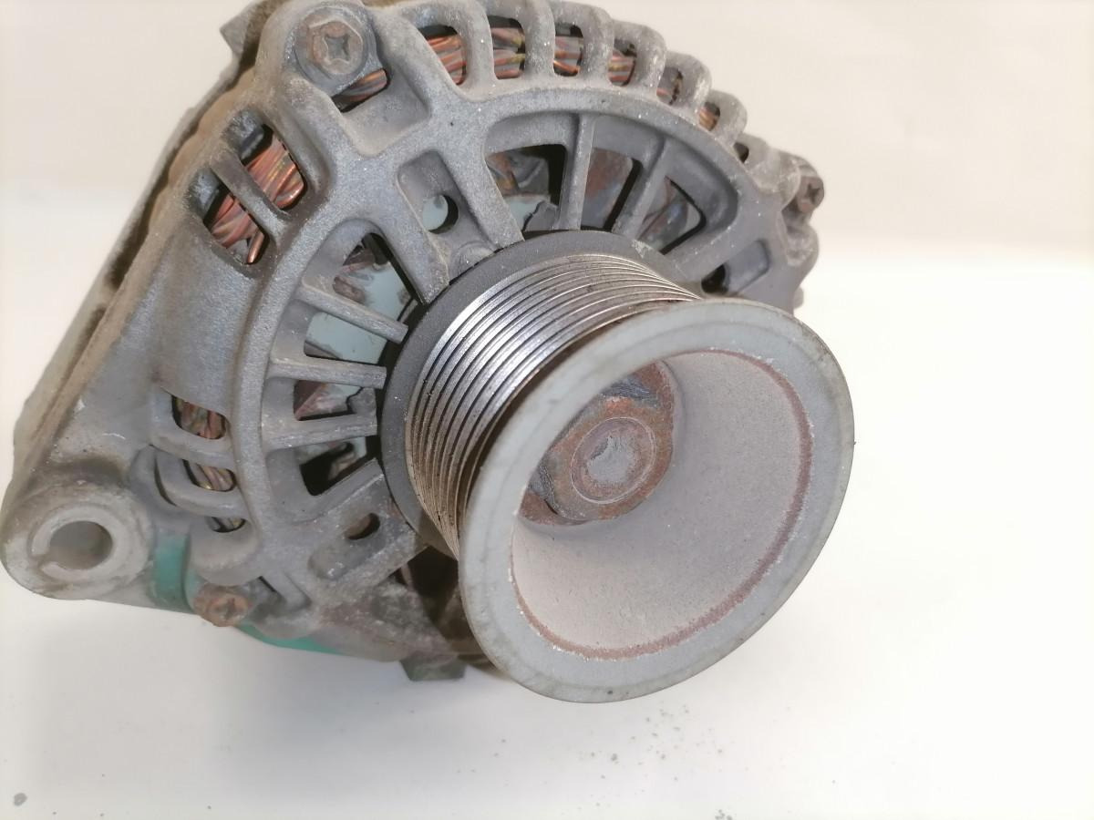 Volvo Alternator 20707050 - مولد كهرباء - شاحنة: صورة 4 Volvo Alternator 20707050 - مولد كهرباء - شاحنة: صورة 4