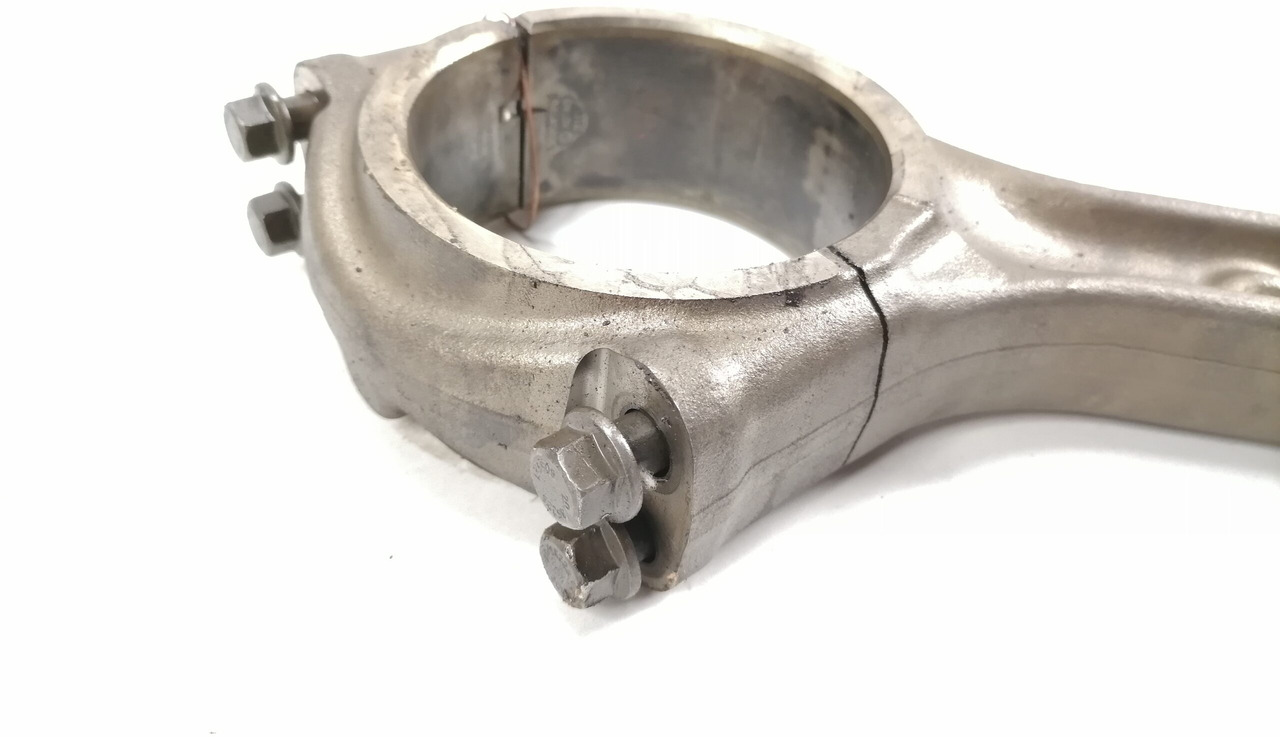 Volvo Connecting rod 20897068 - بساتم/ حلقات/ بطانات - شاحنة: صورة 2 Volvo Connecting rod 20897068 - بساتم/ حلقات/ بطانات - شاحنة: صورة 2