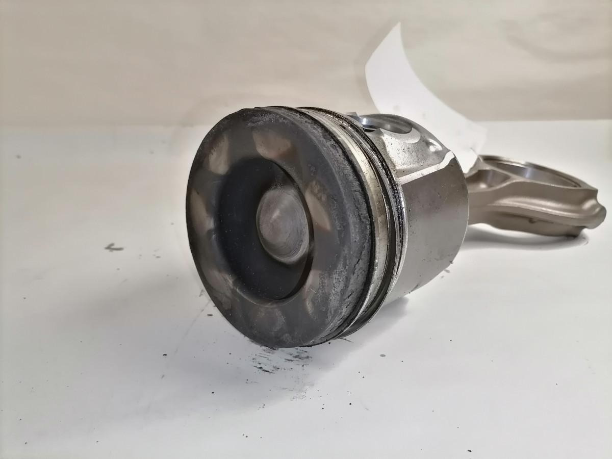 Volvo Connecting rod + piston 22476056 - بساتم/ حلقات/ بطانات - شاحنة: صورة 4 Volvo Connecting rod + piston 22476056 - بساتم/ حلقات/ بطانات - شاحنة: صورة 4