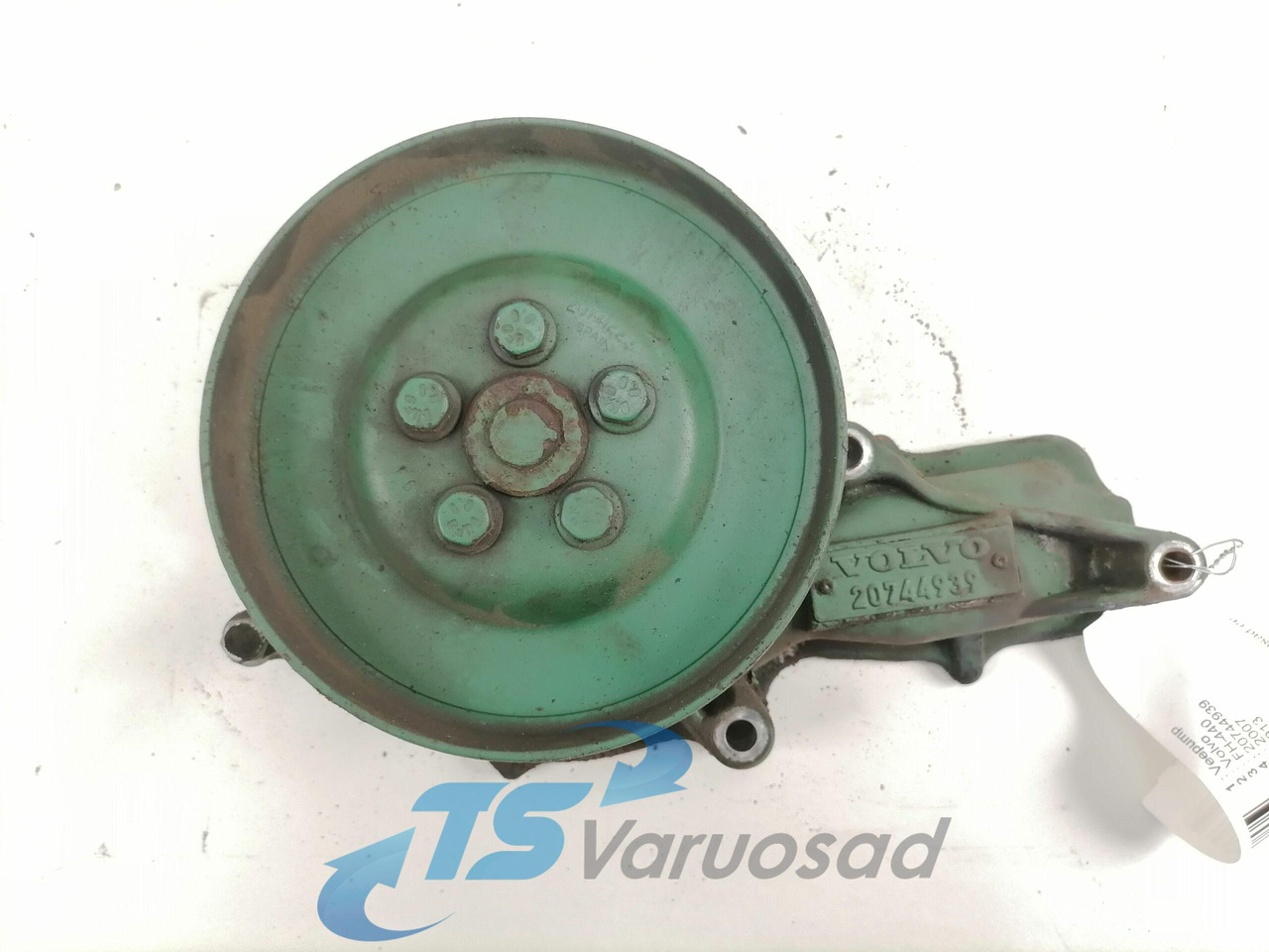 Volvo Cooling pump 20744939 - مضخة المبرد - شاحنة: صورة 2 Volvo Cooling pump 20744939 - مضخة المبرد - شاحنة: صورة 2