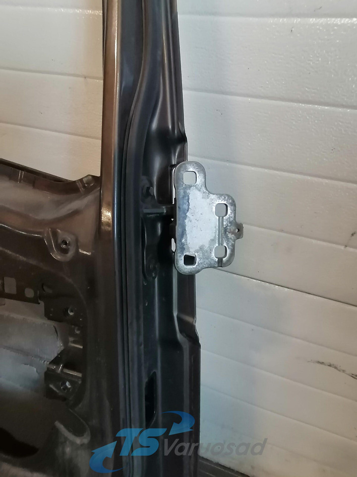 Volvo Door 82183078 - باب و قطع الغيار - شاحنة: صورة 4 Volvo Door 82183078 - باب و قطع الغيار - شاحنة: صورة 4