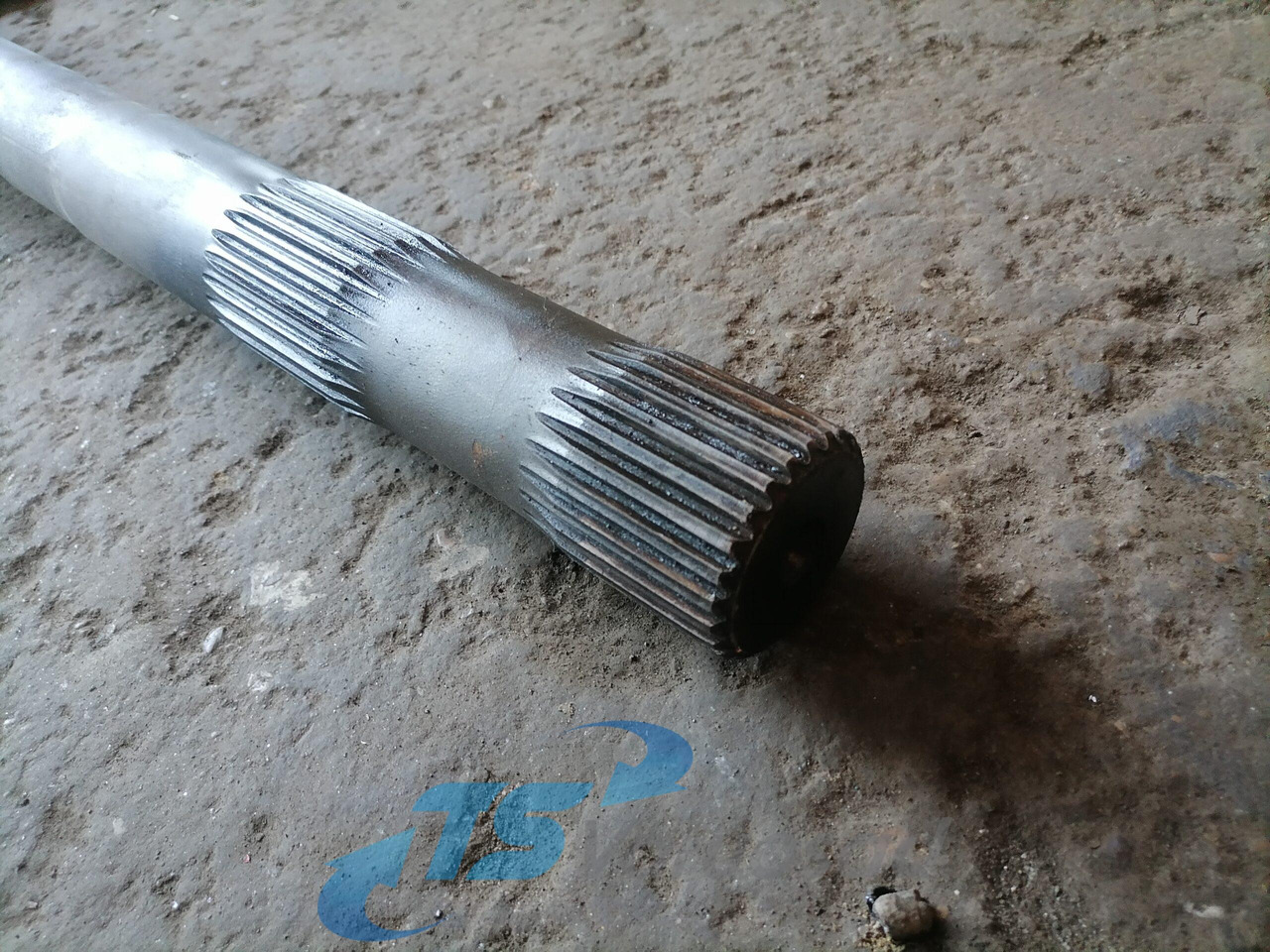 Volvo Drive shaft 1524628 - نصف رمح - شاحنة: صورة 2 Volvo Drive shaft 1524628 - نصف رمح - شاحنة: صورة 2