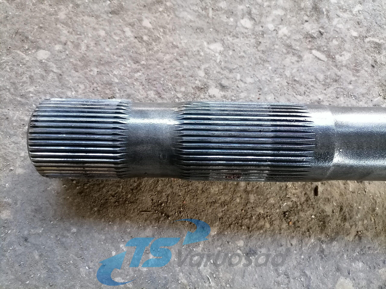 Volvo Drive shaft 20836831 - نصف رمح - شاحنة: صورة 2 Volvo Drive shaft 20836831 - نصف رمح - شاحنة: صورة 2