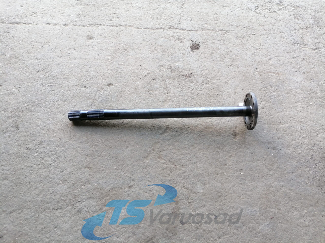 Volvo Drive shaft 20836831 - نصف رمح - شاحنة: صورة 1 Volvo Drive shaft 20836831 - نصف رمح - شاحنة: صورة 1