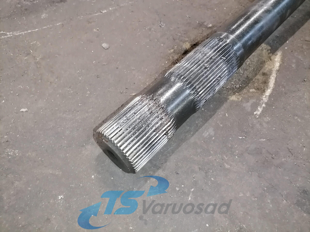 Volvo Drive shaft 20836831 - نصف رمح - شاحنة: صورة 3 Volvo Drive shaft 20836831 - نصف رمح - شاحنة: صورة 3