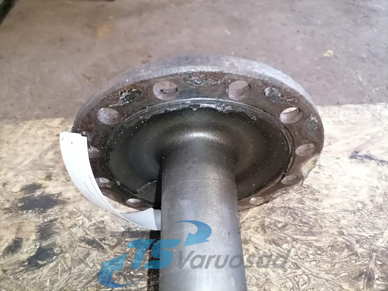 Volvo Drive shaft 8172097 - نصف رمح - شاحنة: صورة 4 Volvo Drive shaft 8172097 - نصف رمح - شاحنة: صورة 4