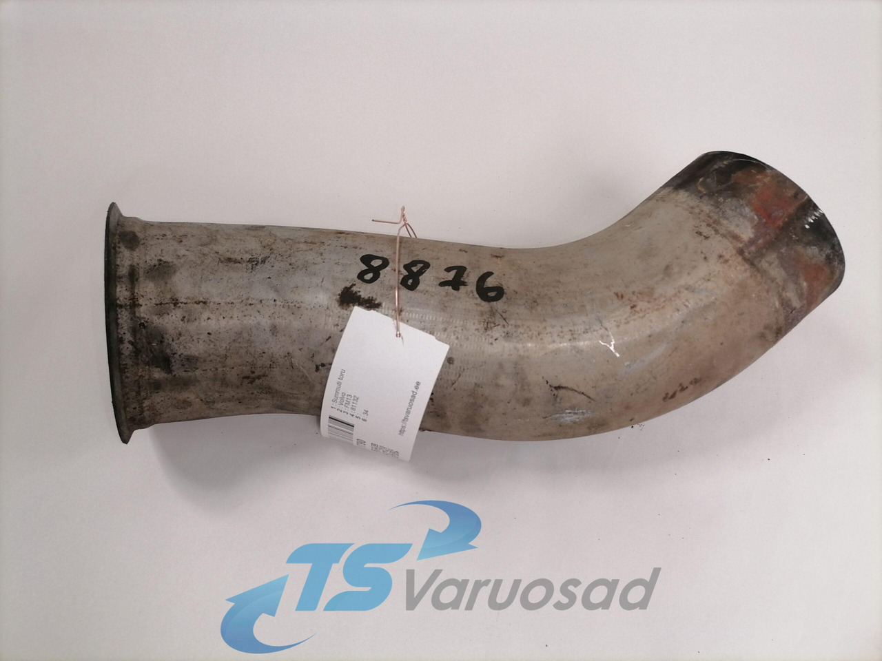Volvo Exhaust pipe 81132 - كاتم الصوت - شاحنة: صورة 1 Volvo Exhaust pipe 81132 - كاتم الصوت - شاحنة: صورة 1