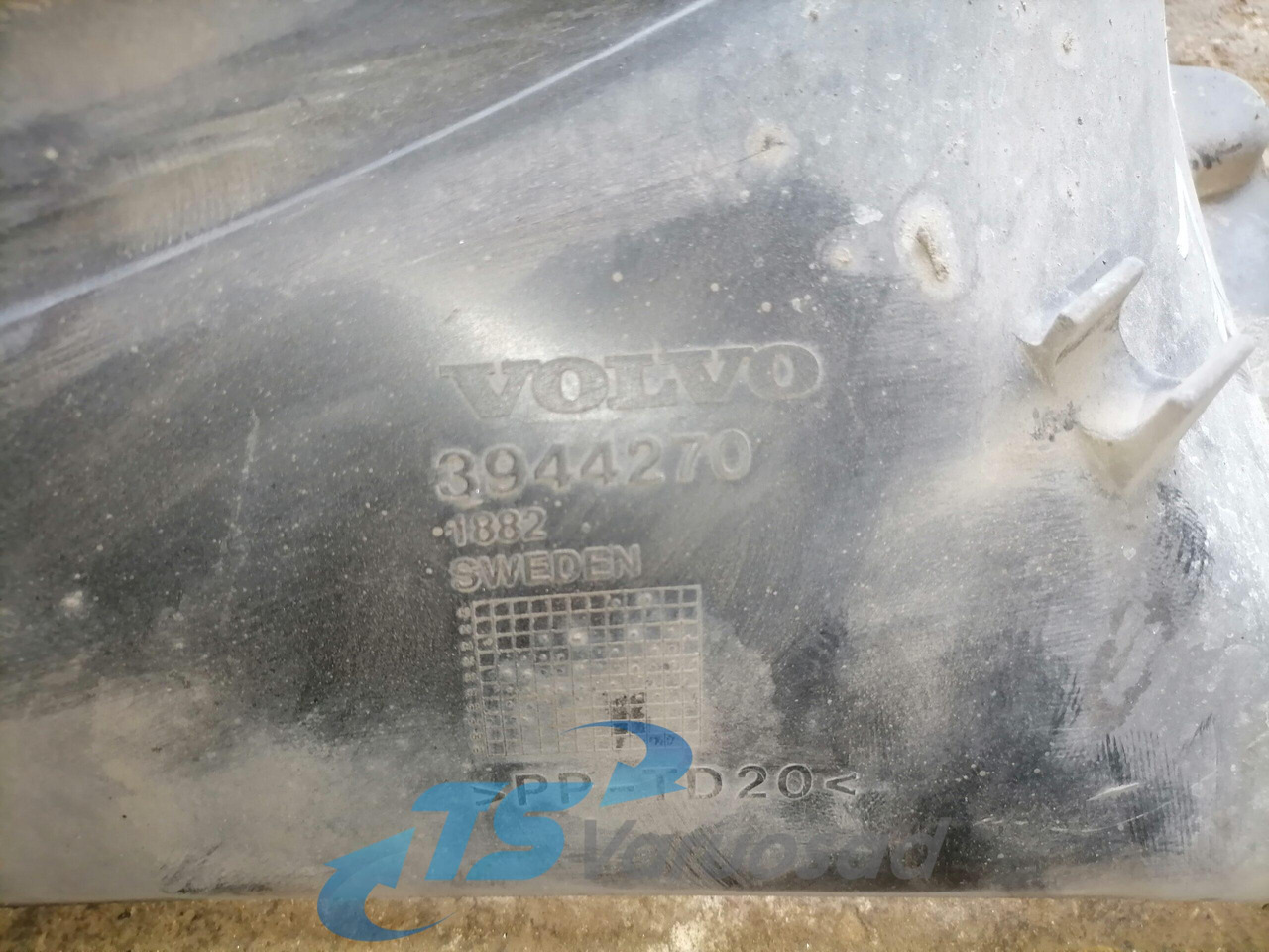 Volvo Fan shroud 3944270 - مبرد المحرك - شاحنة: صورة 3 Volvo Fan shroud 3944270 - مبرد المحرك - شاحنة: صورة 3