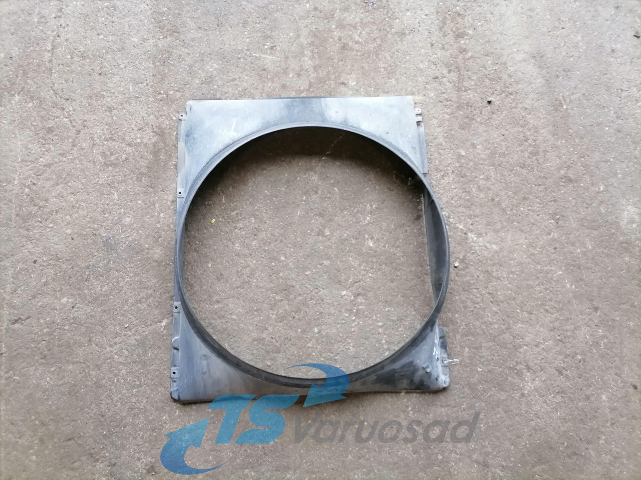 Volvo Fan shroud 3944270 - مبرد المحرك - شاحنة: صورة 1 Volvo Fan shroud 3944270 - مبرد المحرك - شاحنة: صورة 1