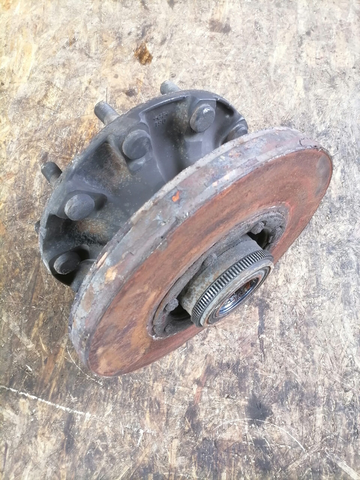 Volvo First wheel hub 21022433 - محور - شاحنة: صورة 2 Volvo First wheel hub 21022433 - محور - شاحنة: صورة 2