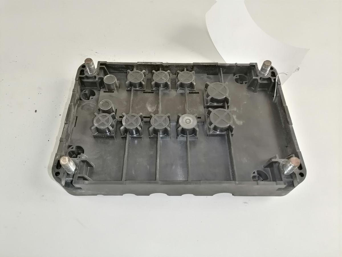 Volvo Fuse box 20512928 - فيوز - شاحنة: صورة 3 Volvo Fuse box 20512928 - فيوز - شاحنة: صورة 3