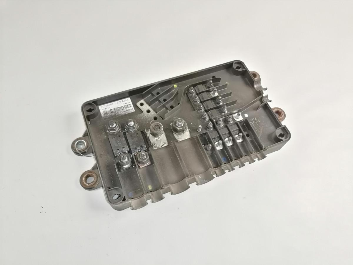 Volvo Fuse box 21728187 - فيوز - شاحنة: صورة 3 Volvo Fuse box 21728187 - فيوز - شاحنة: صورة 3