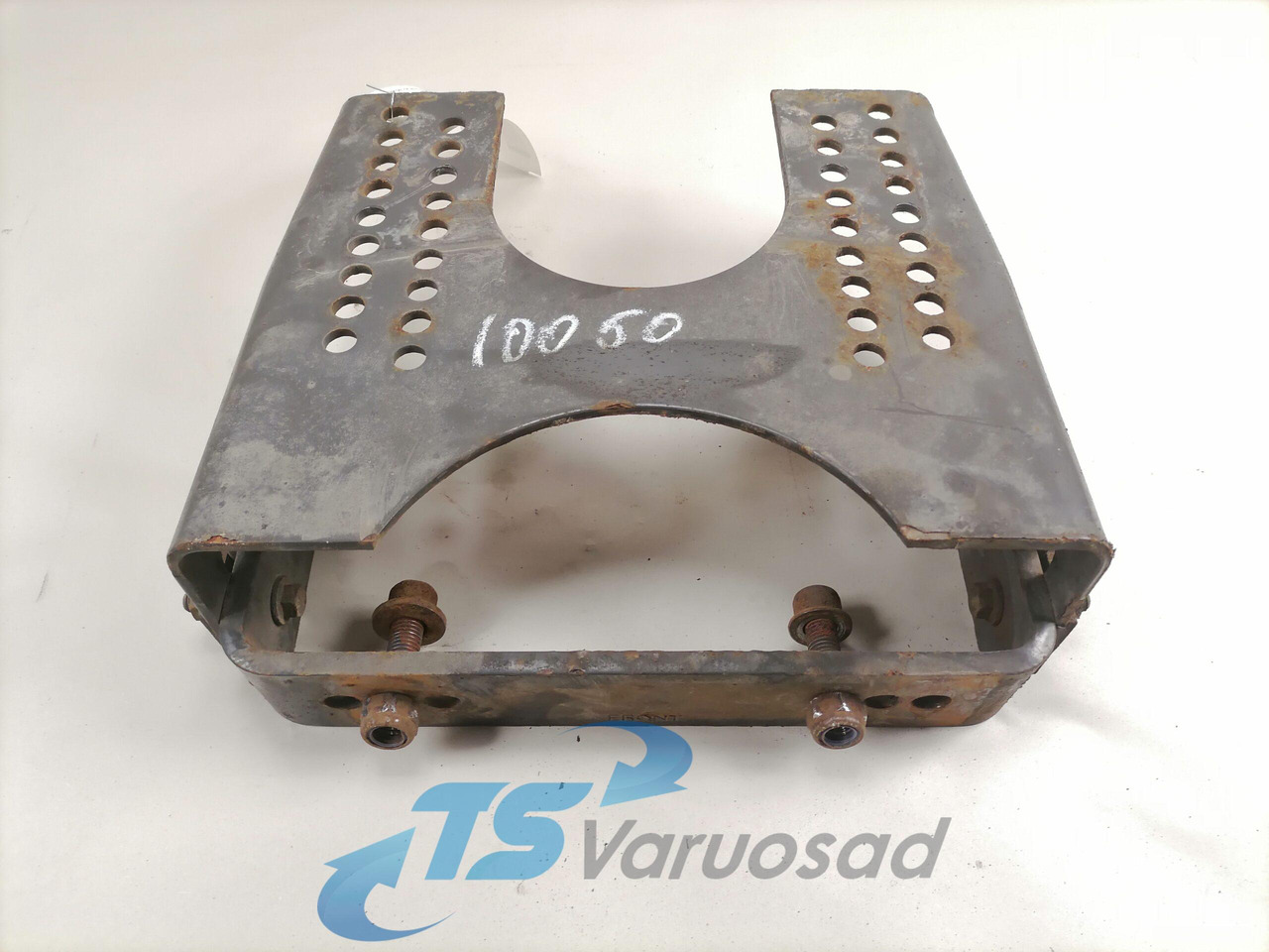 Volvo Kardaani tugilaagri kandur 3985105 - عمود الكردان - شاحنة: صورة 3 Volvo Kardaani tugilaagri kandur 3985105 - عمود الكردان - شاحنة: صورة 3