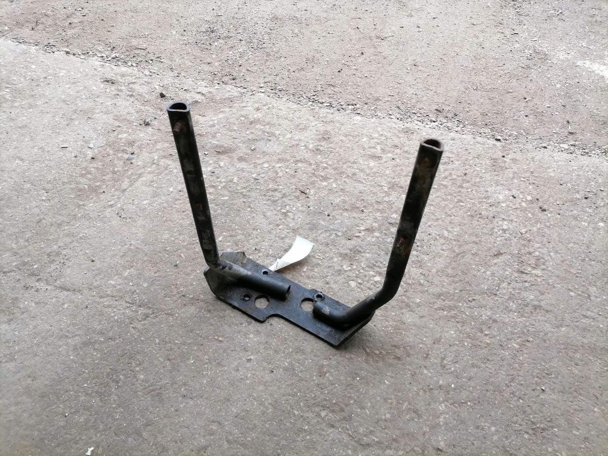 Volvo Mudguard bracket 20801322 - قطع غيار عامة - شاحنة: صورة 4 Volvo Mudguard bracket 20801322 - قطع غيار عامة - شاحنة: صورة 4