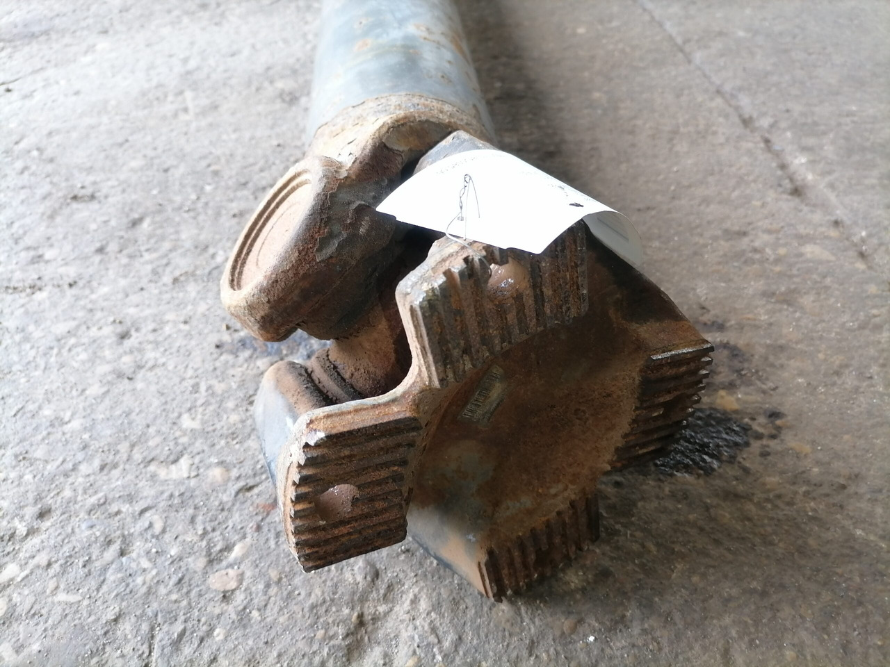 Volvo Propeller shaft 1067766 - عمود الكردان - شاحنة: صورة 4 Volvo Propeller shaft 1067766 - عمود الكردان - شاحنة: صورة 4