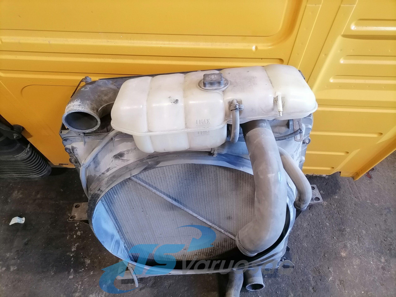 Volvo Radiaatorite komplekt 20936055 - مبرد المحرك - شاحنة: صورة 3 Volvo Radiaatorite komplekt 20936055 - مبرد المحرك - شاحنة: صورة 3