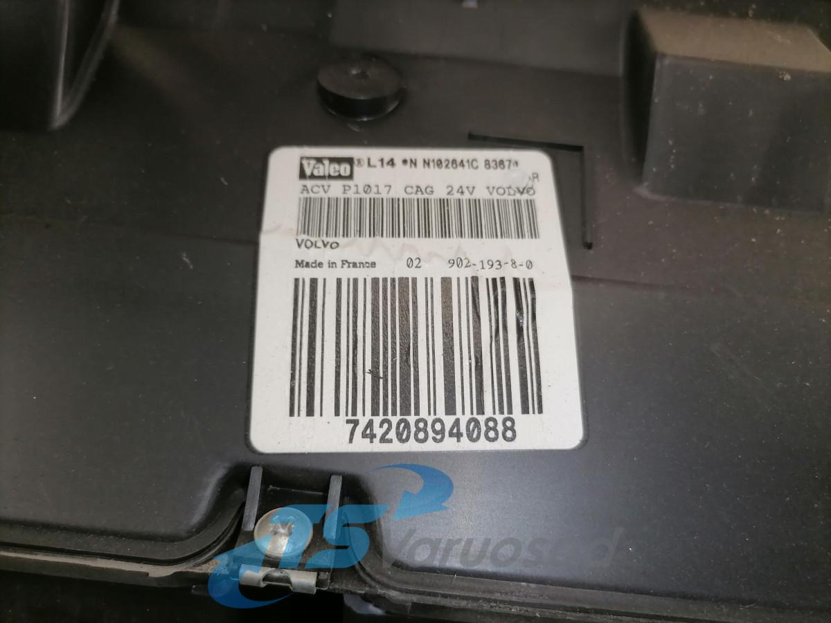 Volvo Salongi radiaatorite korpus, komplektne 7420894088 - قطع غيار عامة - شاحنة: صورة 3 Volvo Salongi radiaatorite korpus, komplektne 7420894088 - قطع غيار عامة - شاحنة: صورة 3