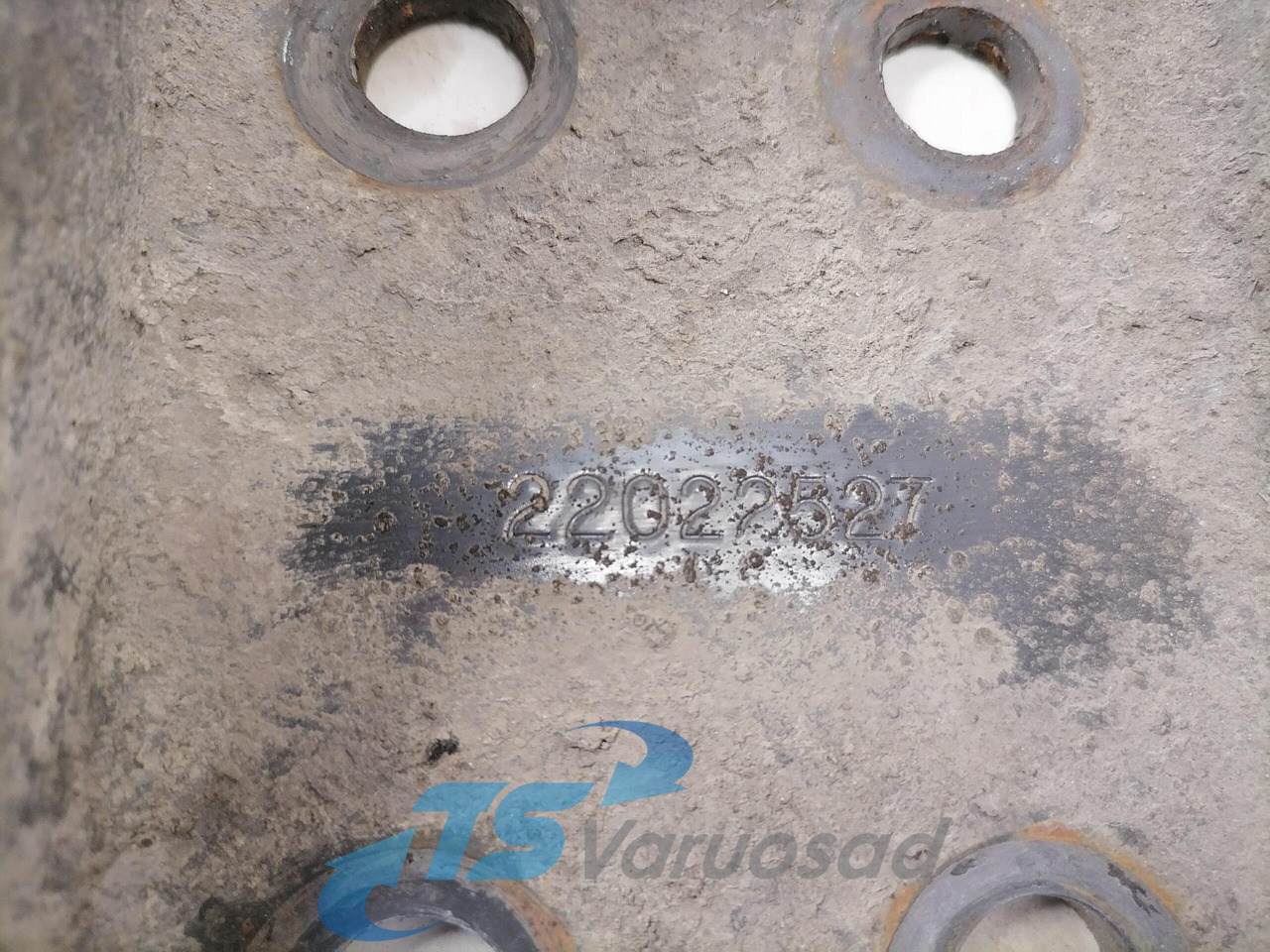 Volvo Shock absorber mounting 22022527 - تعليق - شاحنة: صورة 3 Volvo Shock absorber mounting 22022527 - تعليق - شاحنة: صورة 3