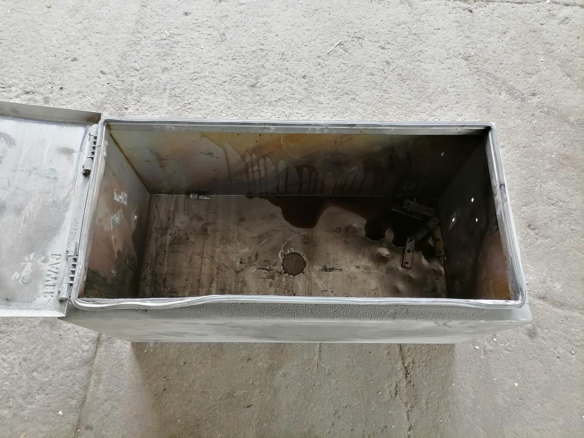 Volvo Tool box - قطع غيار عامة - شاحنة: صورة 3 Volvo Tool box - قطع غيار عامة - شاحنة: صورة 3