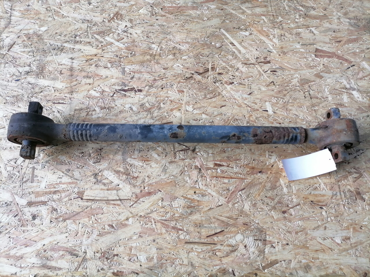 Volvo Torque rod 20410053 - المحور و قطع الغيار - شاحنة: صورة 2 Volvo Torque rod 20410053 - المحور و قطع الغيار - شاحنة: صورة 2