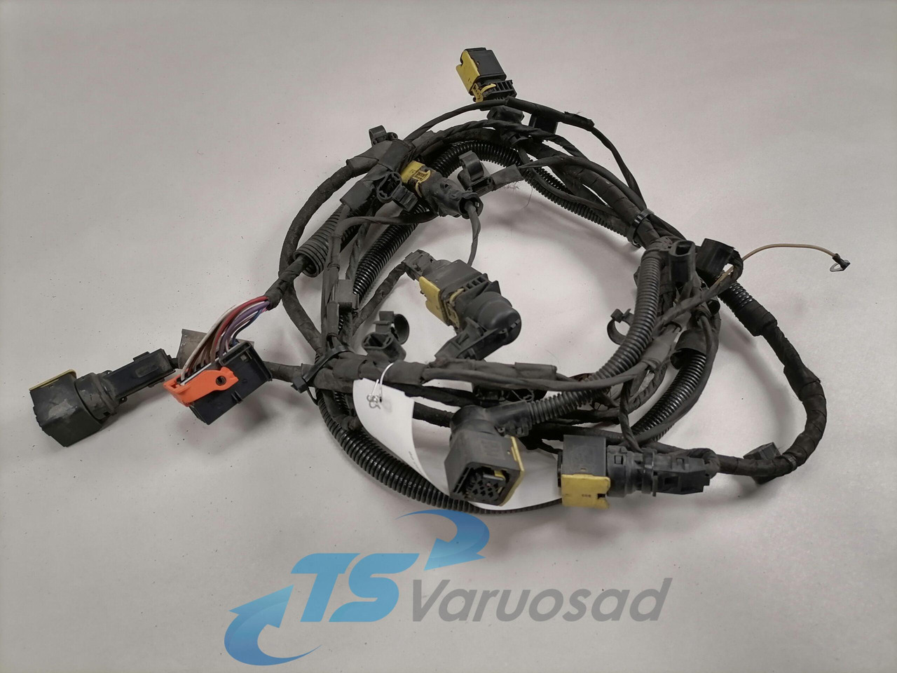 Volvo Ukse juhtmestik 21237137 - باب و قطع الغيار - شاحنة: صورة 2 Volvo Ukse juhtmestik 21237137 - باب و قطع الغيار - شاحنة: صورة 2