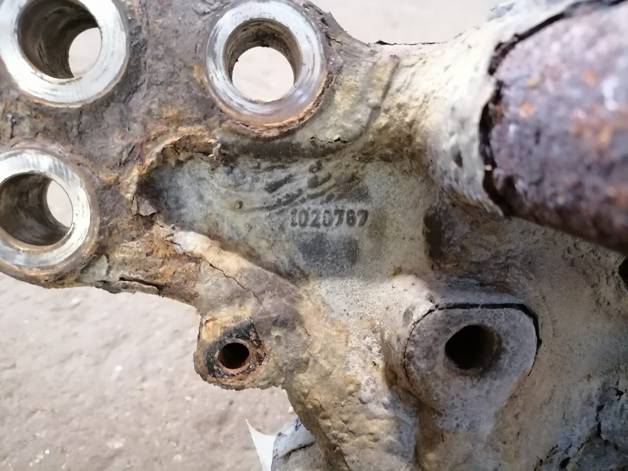 Volvo Volvo käändtelg 20543284 - المحور و قطع الغيار - شاحنة: صورة 3 Volvo Volvo käändtelg 20543284 - المحور و قطع الغيار - شاحنة: صورة 3