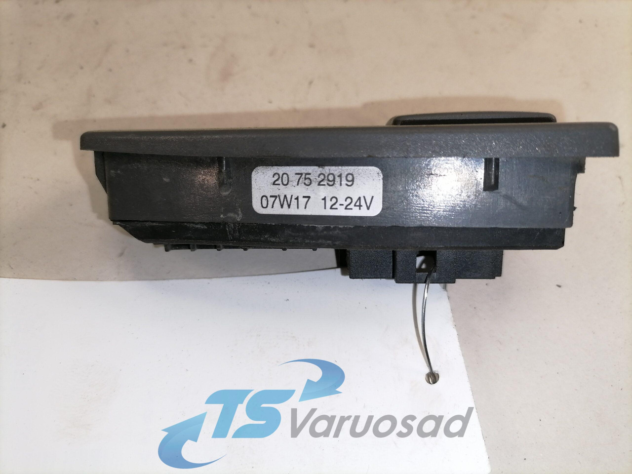 Volvo Volvo lüliti, aknatõstuk 20752919 - كابينة - شاحنة: صورة 2 Volvo Volvo lüliti, aknatõstuk 20752919 - كابينة - شاحنة: صورة 2