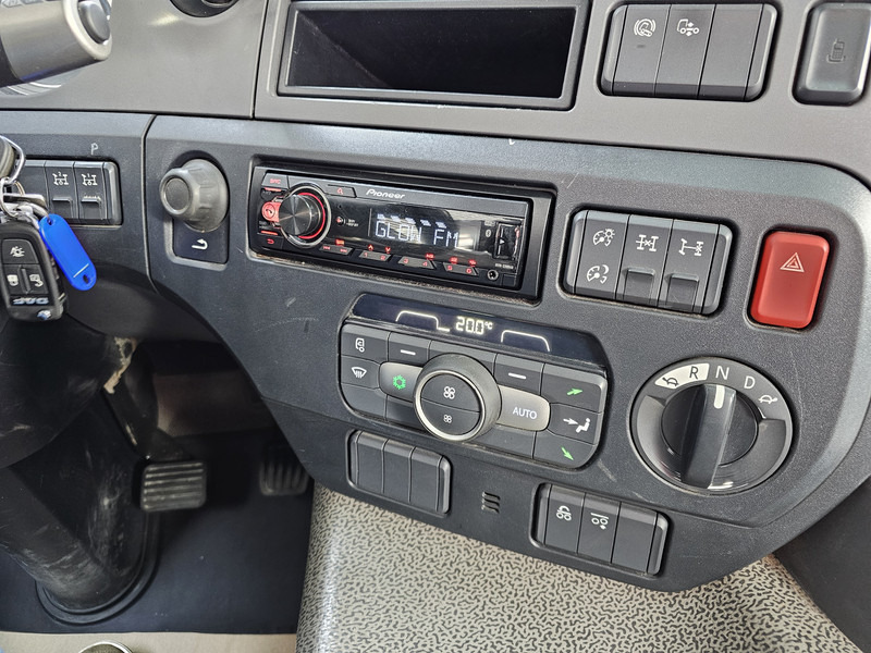 شاحنة كرين DAF CF 530 8x4-4 / FASSI 27.5 t/m CRANE + TIPPER: صورة 18 شاحنة كرين DAF CF 530 8x4-4 / FASSI 27.5 t/m CRANE + TIPPER: صورة 18