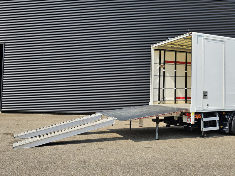 MAN TGM 26.320 / 6x2-4 / LBW / 6000kg TAIL LIFT - شاحنة مقفلة: صورة 4 MAN TGM 26.320 / 6x2-4 / LBW / 6000kg TAIL LIFT - شاحنة مقفلة: صورة 4