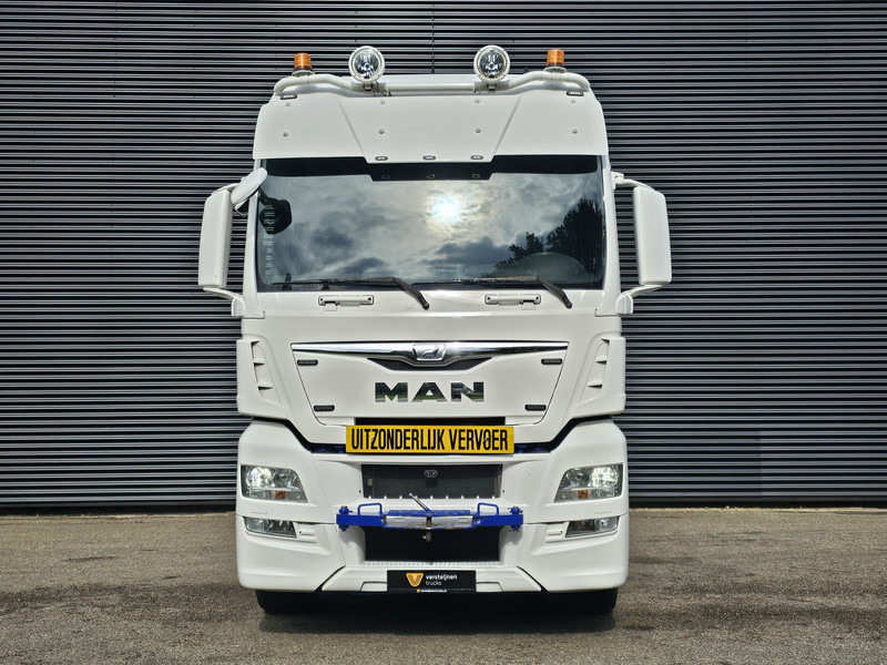 MAN TGX 33.560 6x4 / RETARDER / 464 dkm - وحدة جر: صورة 2 MAN TGX 33.560 6x4 / RETARDER / 464 dkm - وحدة جر: صورة 2