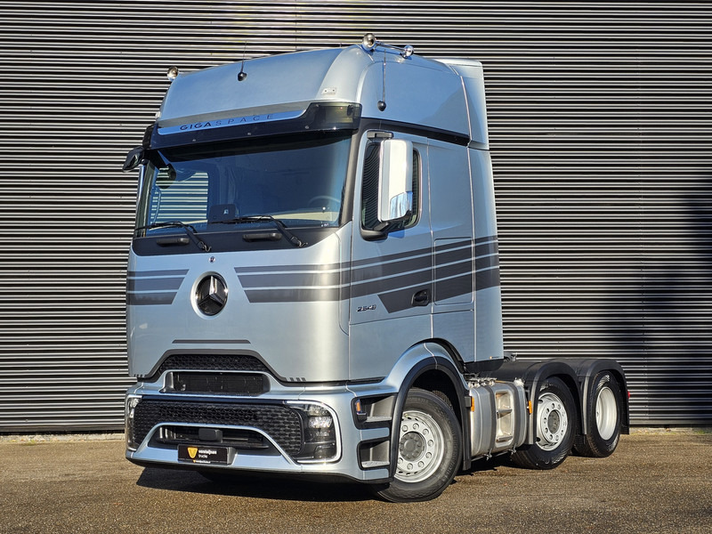 Mercedes-Benz ACTROS 2548 6X2/4 / PTO / GIGASPACE - وحدة جر: صورة 1 Mercedes-Benz ACTROS 2548 6X2/4 / PTO / GIGASPACE - وحدة جر: صورة 1