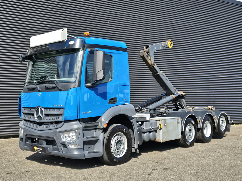 Mercedes-Benz Antos 3546 8x2/6 HOOKLIFT / ABROLKIPPER - شاحنة ذات خطاف: صورة 1 Mercedes-Benz Antos 3546 8x2/6 HOOKLIFT / ABROLKIPPER - شاحنة ذات خطاف: صورة 1