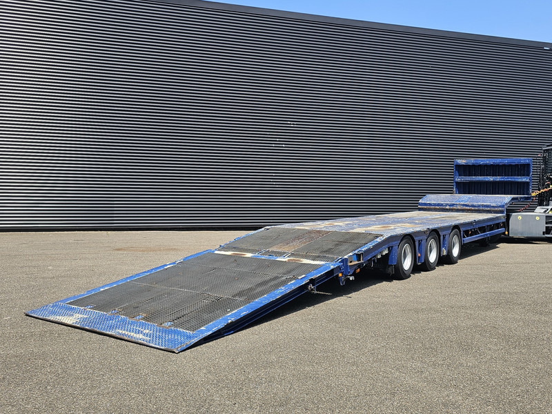 Nooteboom OSD-48-03/L / HYDRAULIC RAMP / MACHINE / HEFTRUCK - عربة منخفضة مسطحة نصف مقطورة: صورة 4 Nooteboom OSD-48-03/L / HYDRAULIC RAMP / MACHINE / HEFTRUCK - عربة منخفضة مسطحة نصف مقطورة: صورة 4