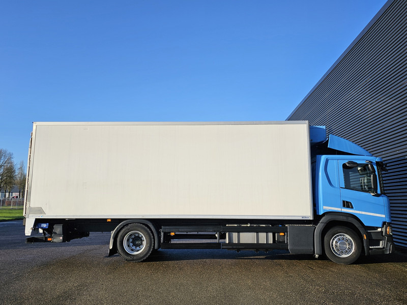 شاحنة الفريزر Scania P250 / LBW /4X2 / FRIGOBLOCK: صورة 9 شاحنة الفريزر Scania P250 / LBW /4X2 / FRIGOBLOCK: صورة 9